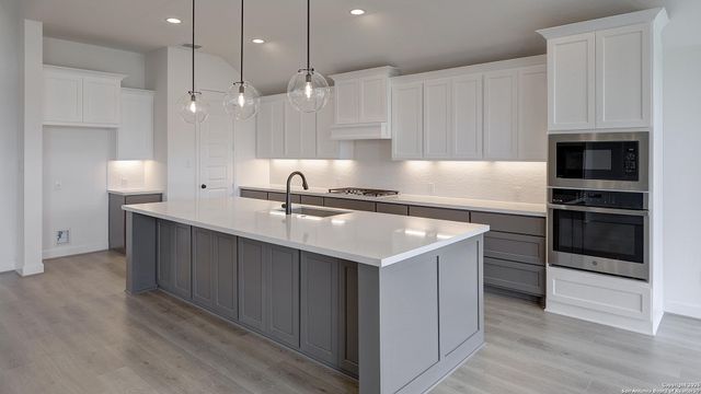 265 Haby Hill, San Antonio, TX 78253