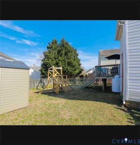 13824 Village Ridge Dr, Chesterfield, VA 23114