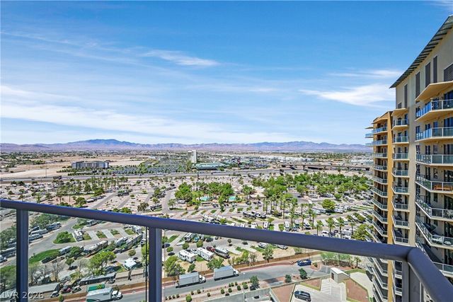 8255 Las Vegas Boulevard 1812, Las Vegas, NV 89123