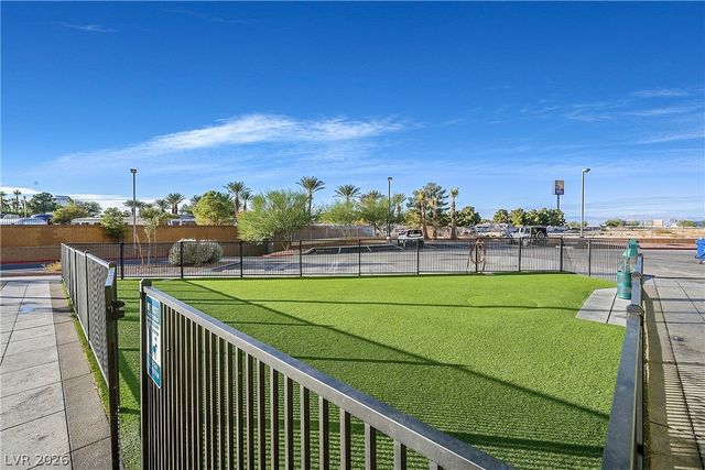 8255 Las Vegas Boulevard 1812, Las Vegas, NV 89123