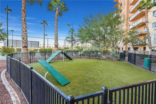 8255 Las Vegas Boulevard 1812, Las Vegas, NV 89123