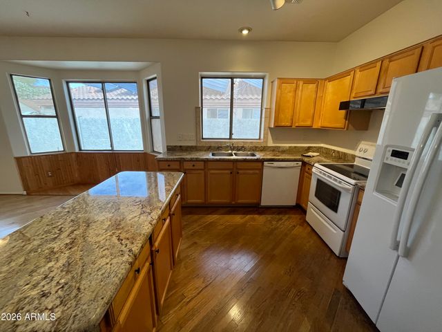 13558 W YOUNG Street, Surprise, AZ 85374