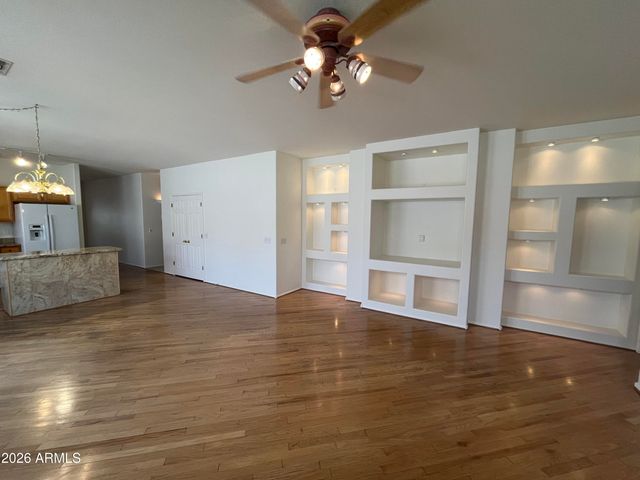 13558 W YOUNG Street, Surprise, AZ 85374