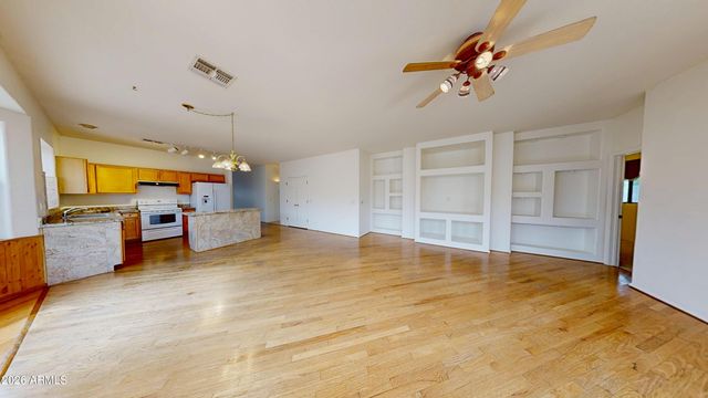 13558 W YOUNG Street, Surprise, AZ 85374