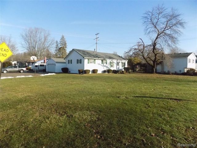 520 Whipple Street, South Lyon, MI 48178