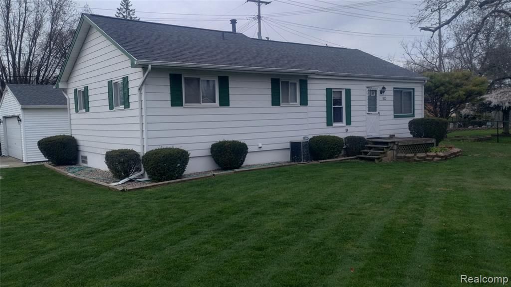 520 Whipple Street, South Lyon, MI 48178