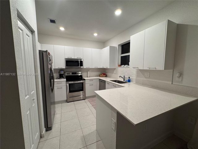 12563 NW 24th Ave, Miami, FL 33167