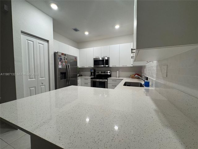 12563 NW 24th Ave, Miami, FL 33167