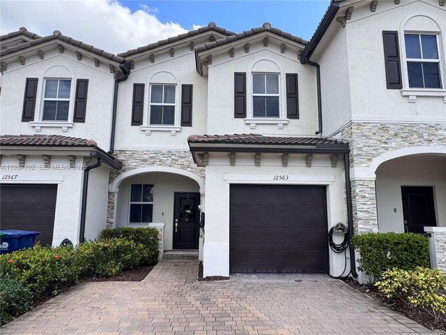 12563 NW 24th Ave, Miami, FL 33167