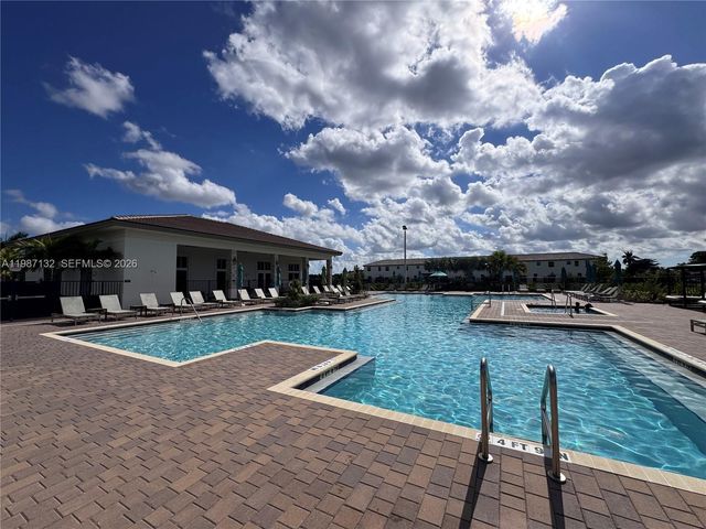 12563 NW 24th Ave, Miami, FL 33167