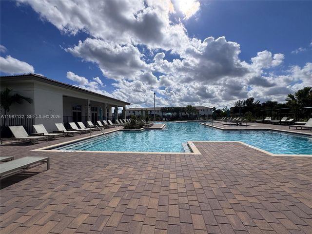 12563 NW 24th Ave, Miami, FL 33167