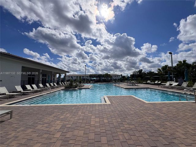 12563 NW 24th Ave, Miami, FL 33167