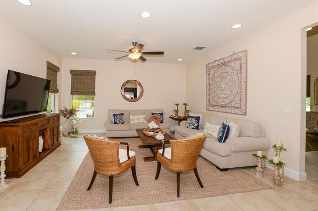 713 NW Leonardo Circle 713, Port St. Lucie, FL 34986