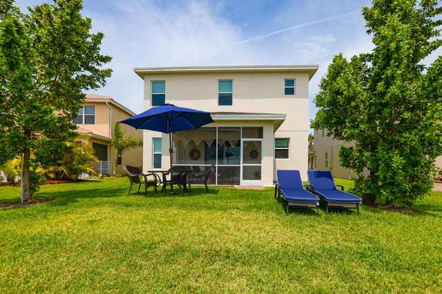 713 NW Leonardo Circle 713, Port St. Lucie, FL 34986
