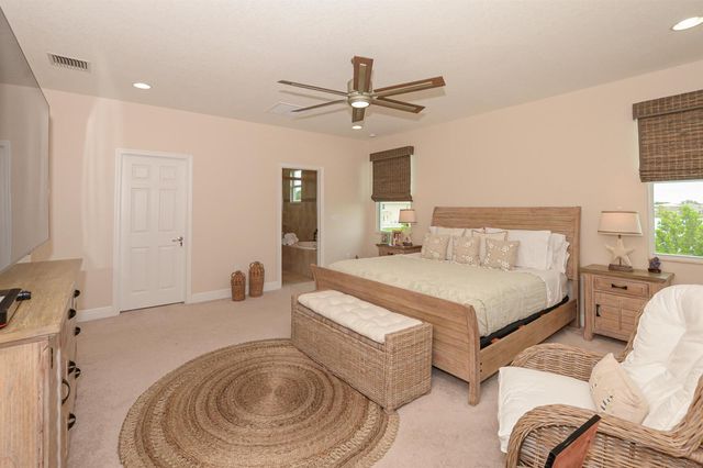713 NW Leonardo Circle 713, Port St. Lucie, FL 34986