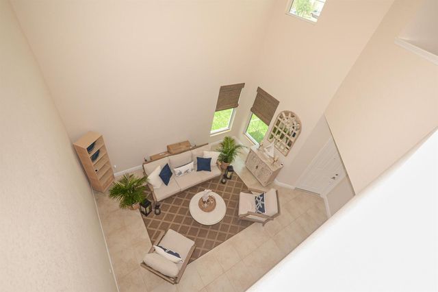 713 NW Leonardo Circle 713, Port St. Lucie, FL 34986