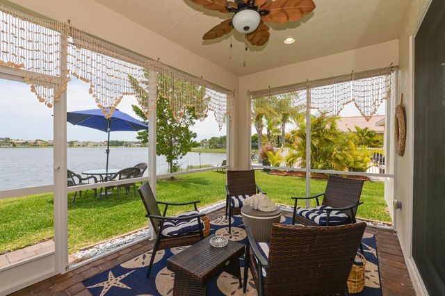 713 NW Leonardo Circle 713, Port St. Lucie, FL 34986