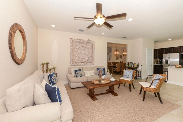 713 NW Leonardo Circle 713, Port St. Lucie, FL 34986