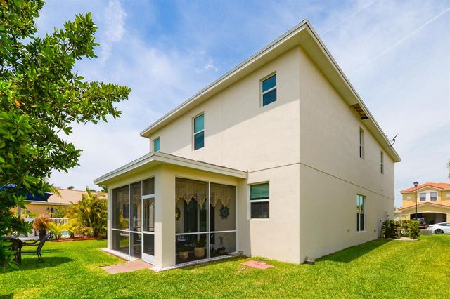 713 NW Leonardo Circle 713, Port St. Lucie, FL 34986