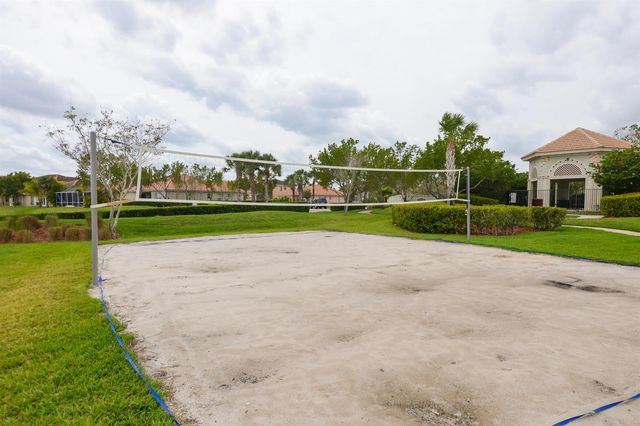 713 NW Leonardo Circle 713, Port St. Lucie, FL 34986