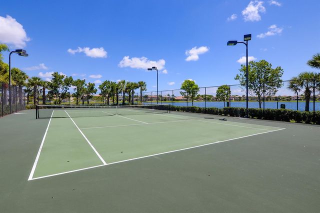 713 NW Leonardo Circle 713, Port St. Lucie, FL 34986
