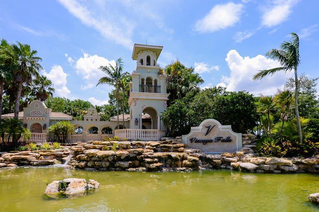 713 NW Leonardo Circle 713, Port St. Lucie, FL 34986