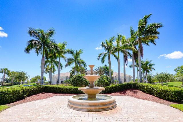 713 NW Leonardo Circle 713, Port St. Lucie, FL 34986