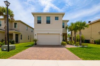 713 NW Leonardo Circle 713, Port St. Lucie, FL 34986