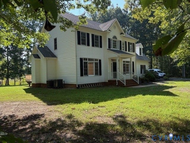 13428 Canterbury Rd, Montpelier, VA 23192