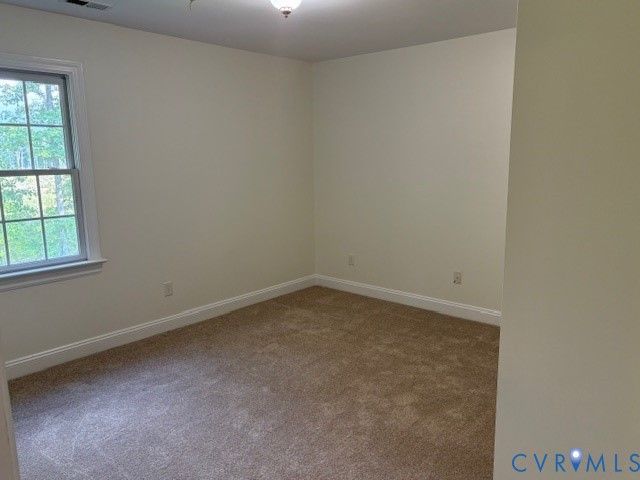 13428 Canterbury Rd, Montpelier, VA 23192