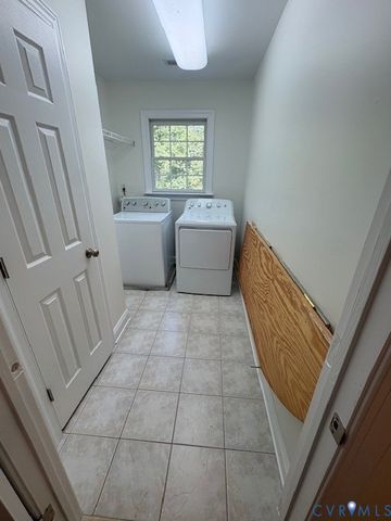 13428 Canterbury Rd, Montpelier, VA 23192