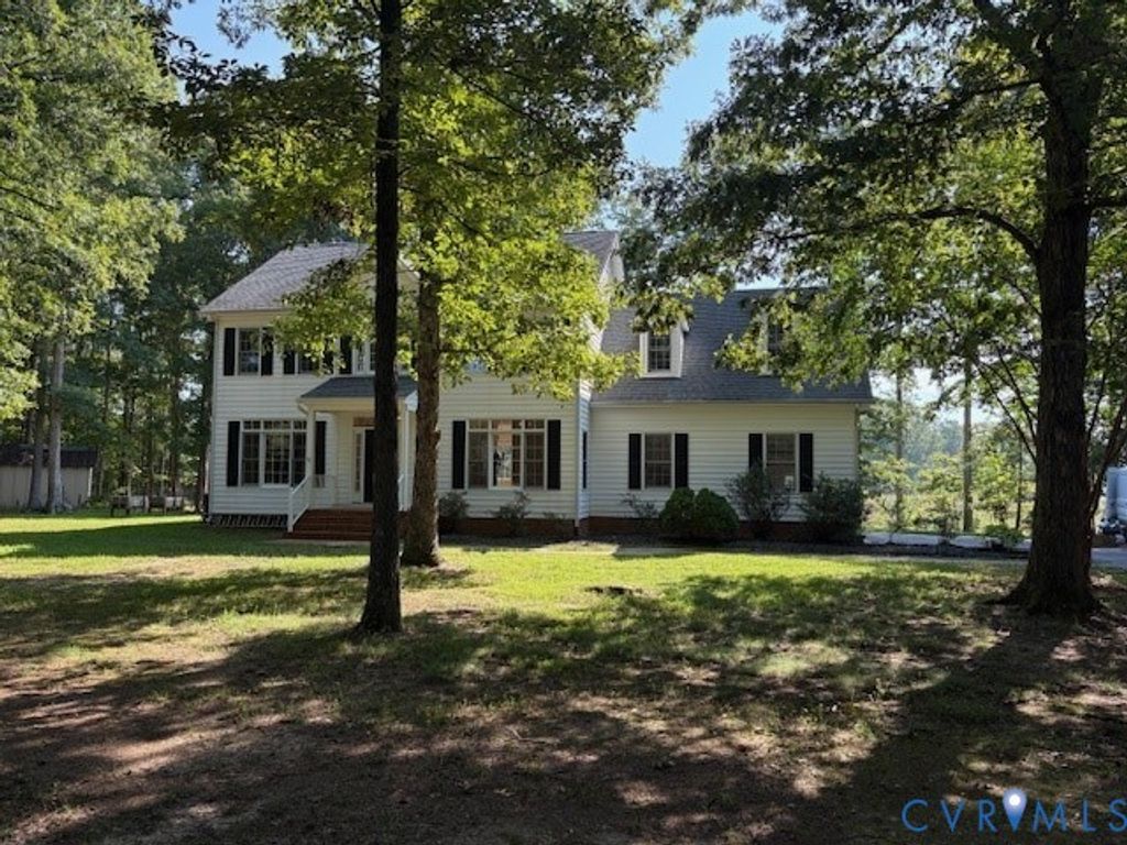 13428 Canterbury Rd, Montpelier, VA 23192