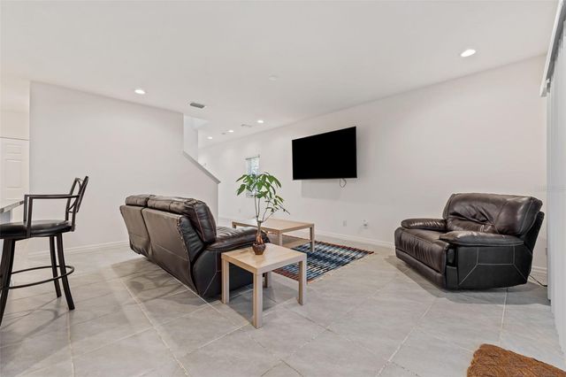 156 GLASS ONION DRIVE, Howey In The Hills, FL 34737