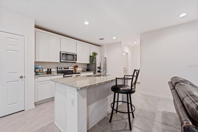 156 GLASS ONION DRIVE, Howey In The Hills, FL 34737