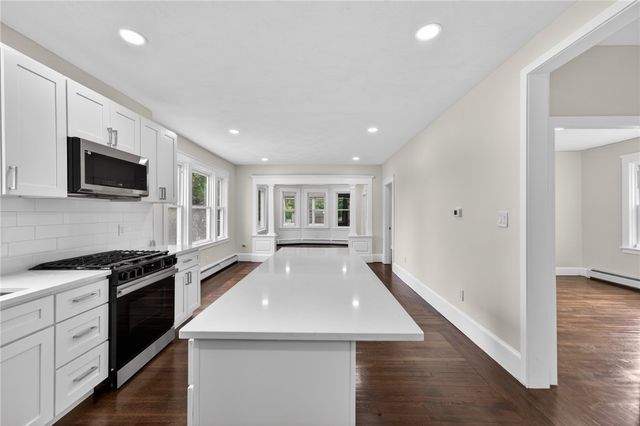 25 Fairview Street, Providence, RI 02908