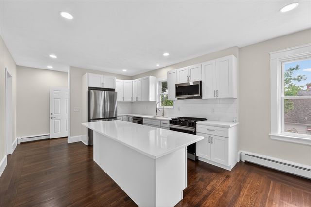 25 Fairview Street, Providence, RI 02908