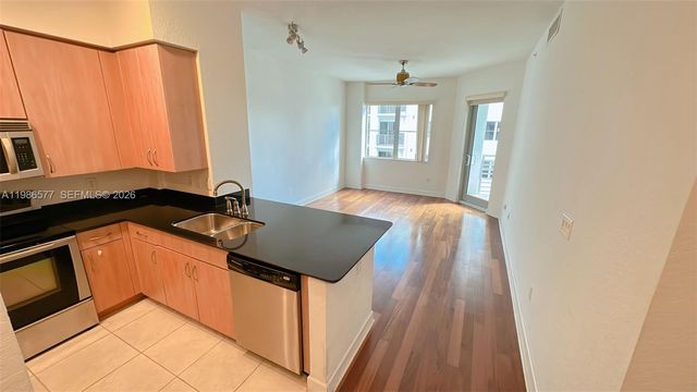 1830 Radius Dr 1222, Hollywood, FL 33020