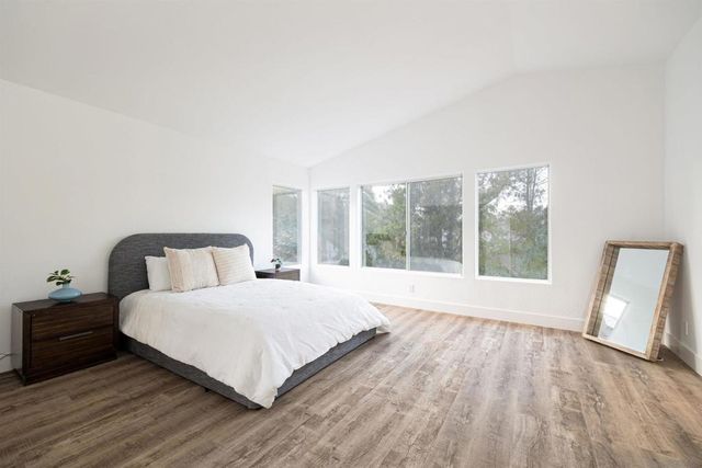 2318 Via Villegas, Carlsbad, CA 92009