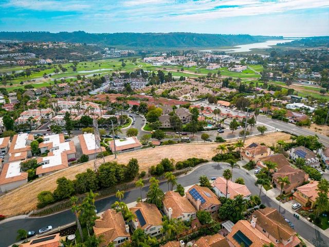 2318 Via Villegas, Carlsbad, CA 92009