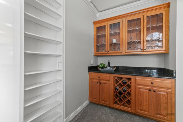 13 Kensington Drive, North Barrington, IL 60010