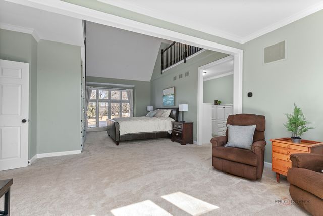 13 Kensington Drive, North Barrington, IL 60010