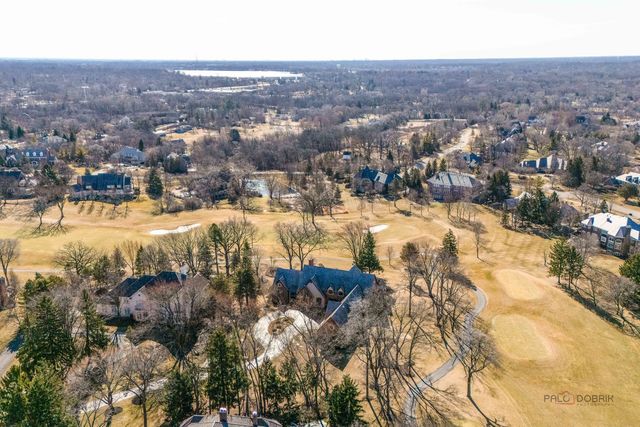 13 Kensington Drive, North Barrington, IL 60010