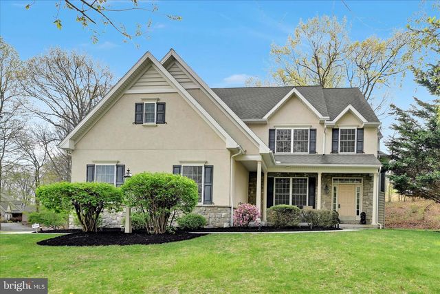 204 IRON VALLEY DR, Lebanon, PA 17042