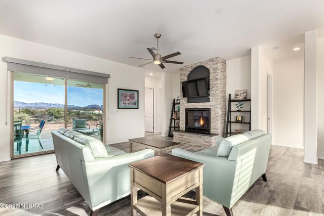 97 Keating Circle, Tubac, AZ 85646