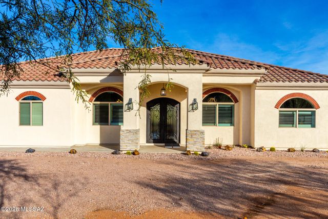 97 Keating Circle, Tubac, AZ 85646