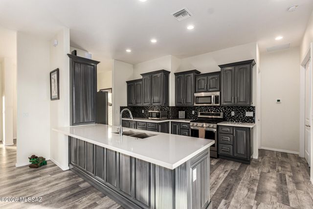 97 Keating Circle, Tubac, AZ 85646