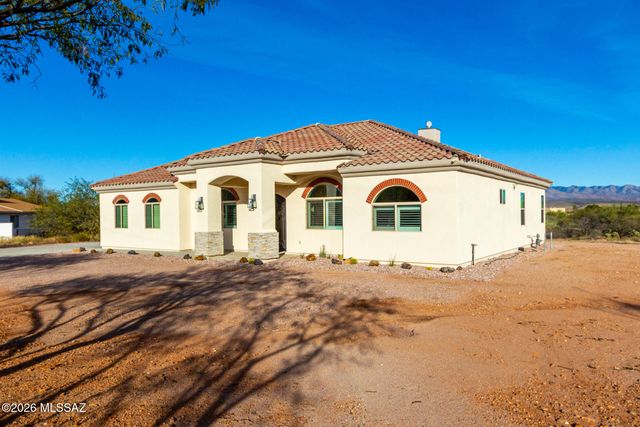 97 Keating Circle, Tubac, AZ 85646