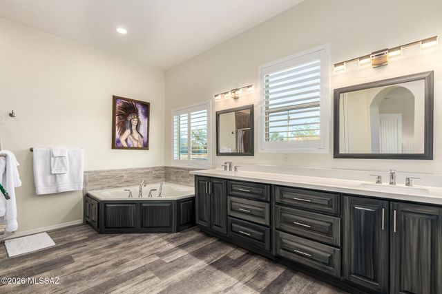 97 Keating Circle, Tubac, AZ 85646