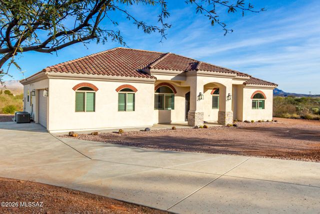 97 Keating Circle, Tubac, AZ 85646