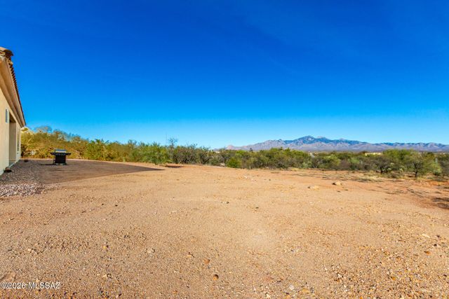 97 Keating Circle, Tubac, AZ 85646